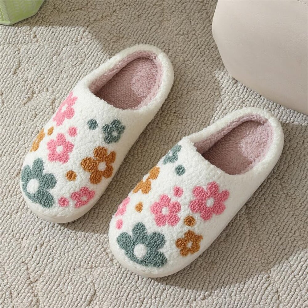 Plush Embroidered Slippers Soft Fluffy Warm Indoor Outdoor Unisex - Picture 4 of 7